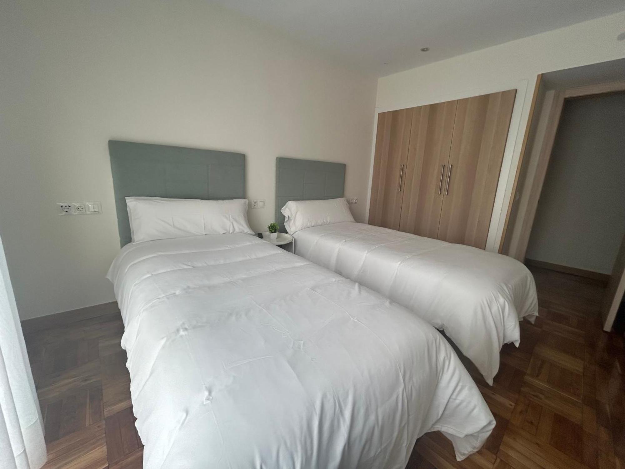 Llanes Suite Vut-6201-As 希洪 外观 照片